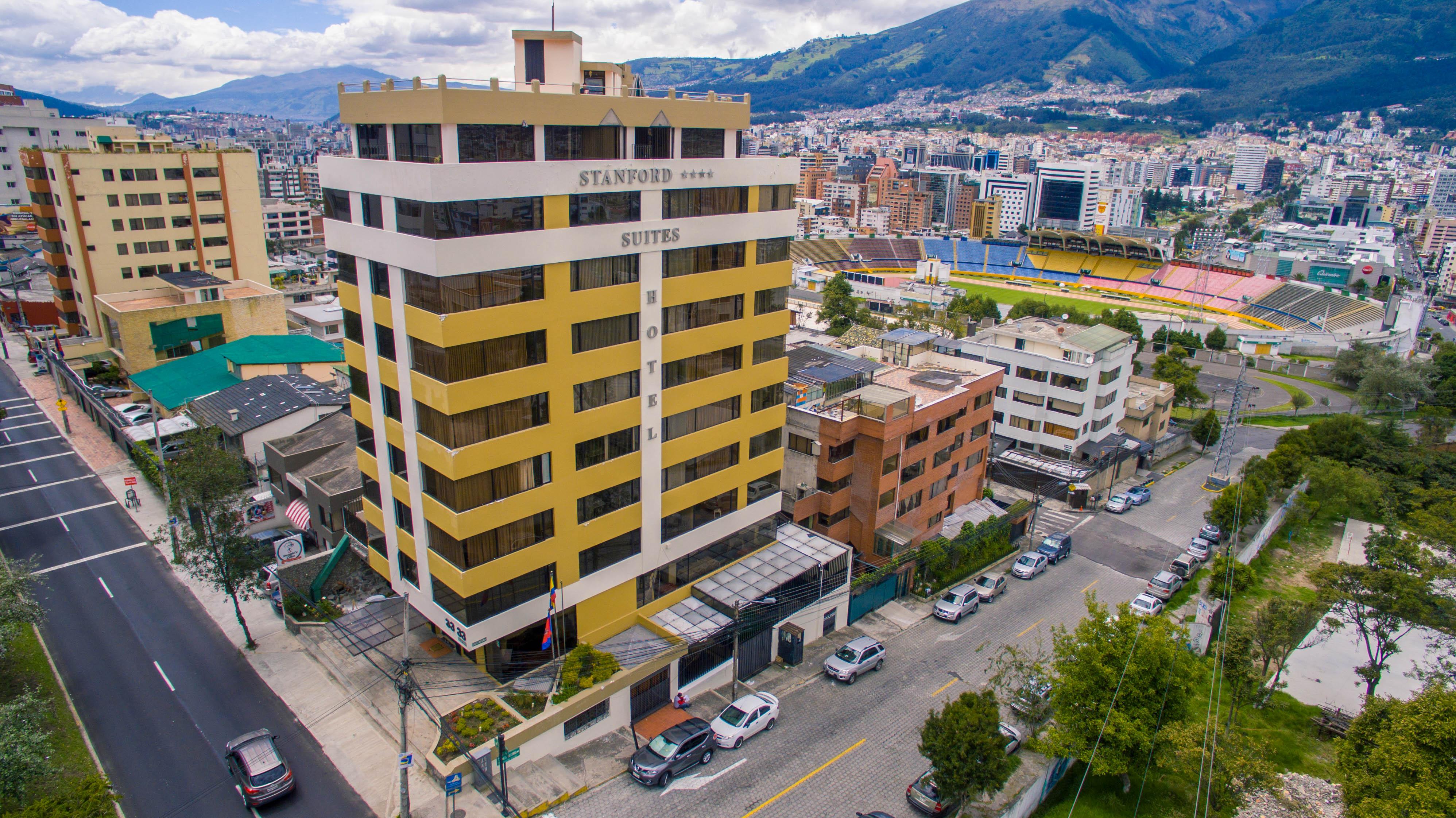 Stanford Suites Hotel Quito Exterior foto